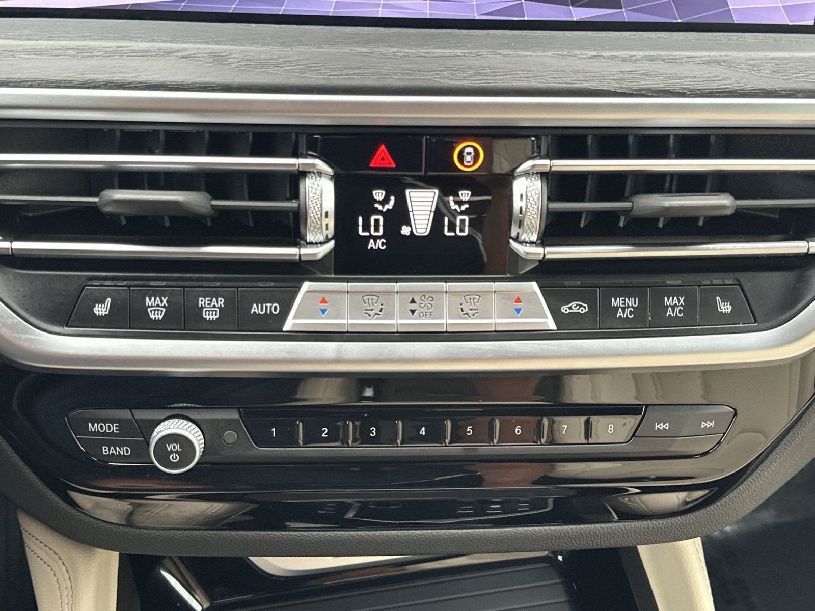 2025 BMW X4 xDrive30i