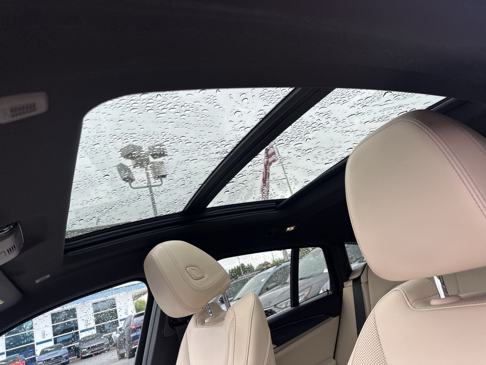 2025 BMW X4 xDrive30i