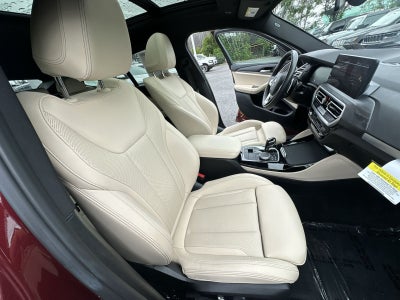 2025 BMW X4 xDrive30i
