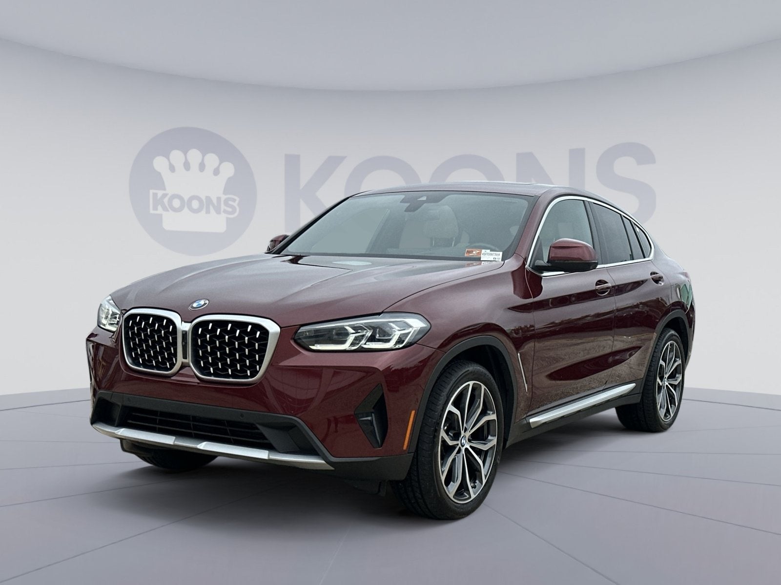 2025 BMW X4 xDrive30i