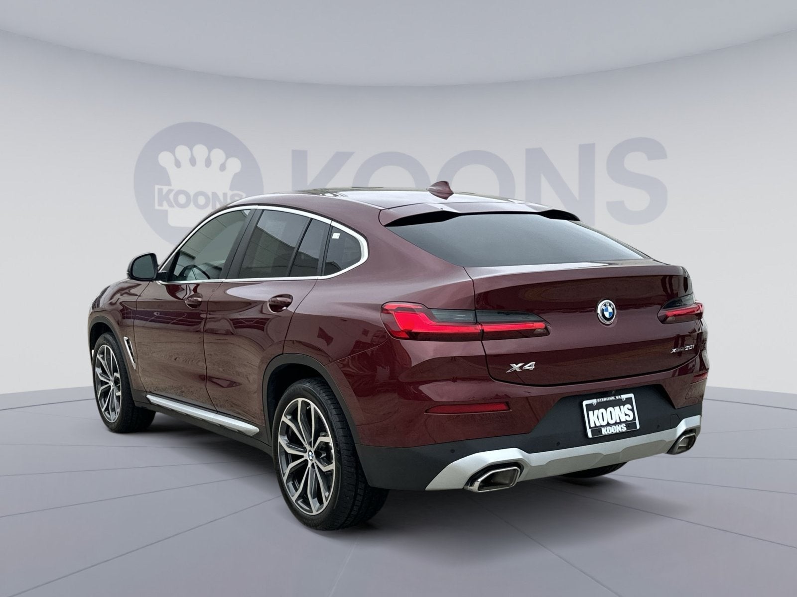 2025 BMW X4 xDrive30i