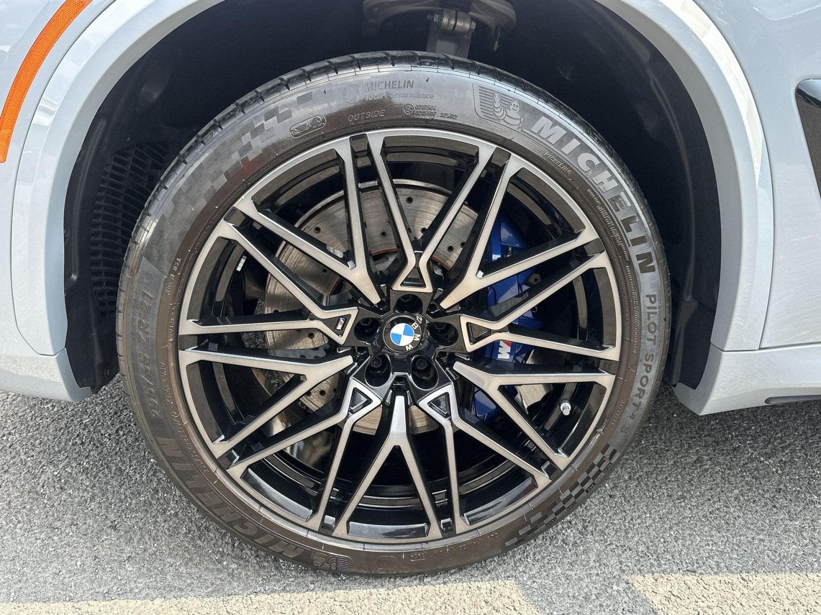 2025 BMW X5 M Competition