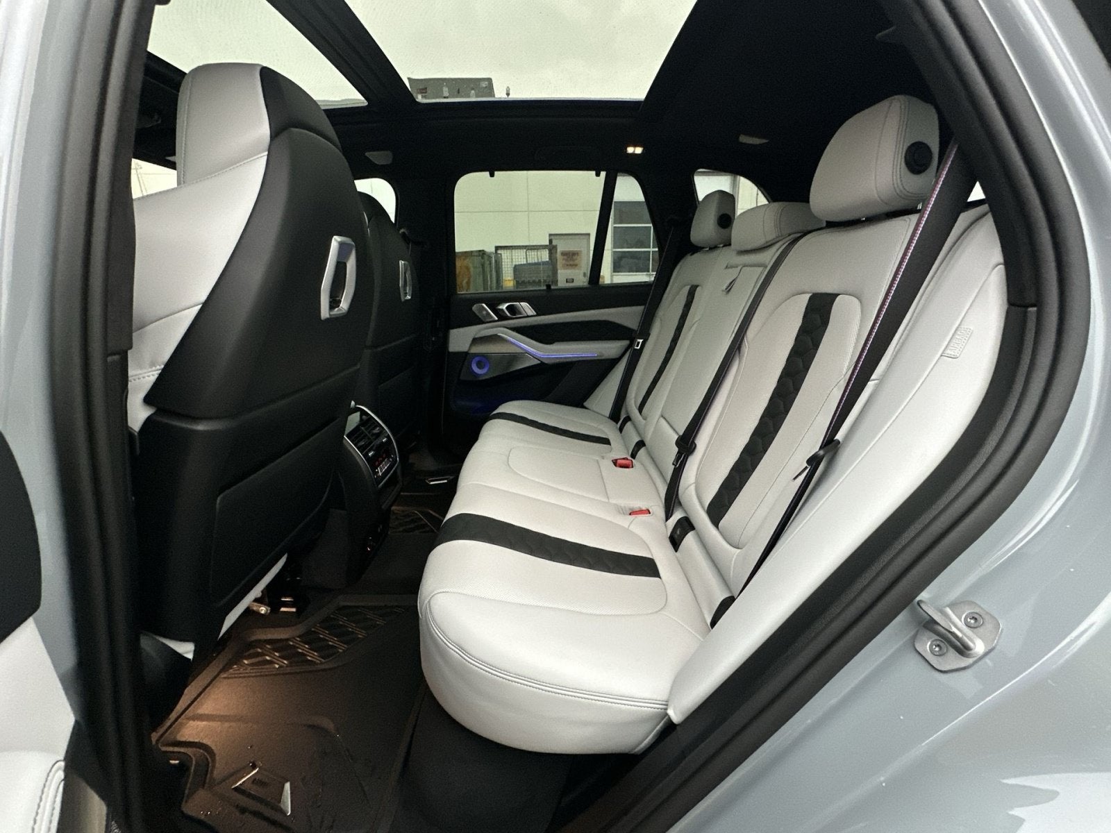 2025 BMW X5 M Competition