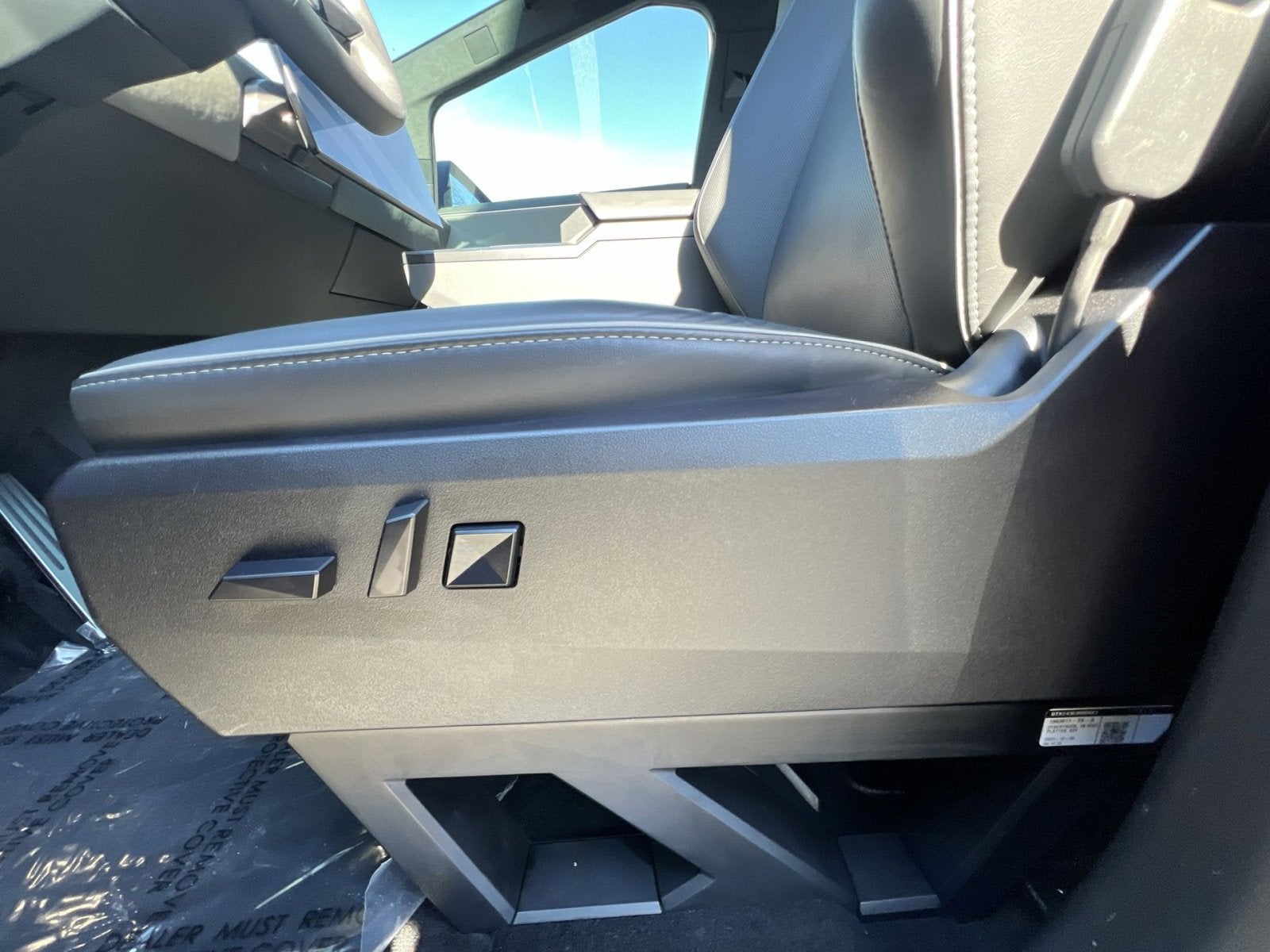 2024 Tesla Cybertruck Base