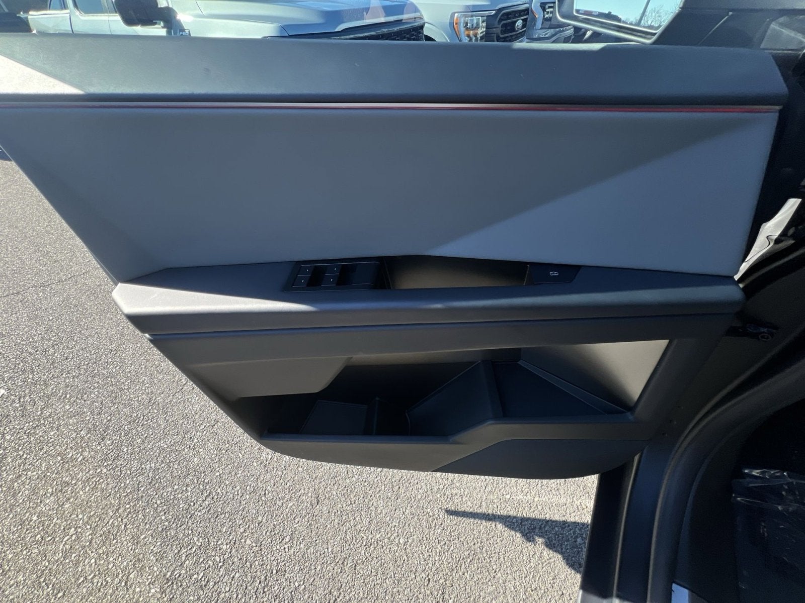 2024 Tesla Cybertruck Base