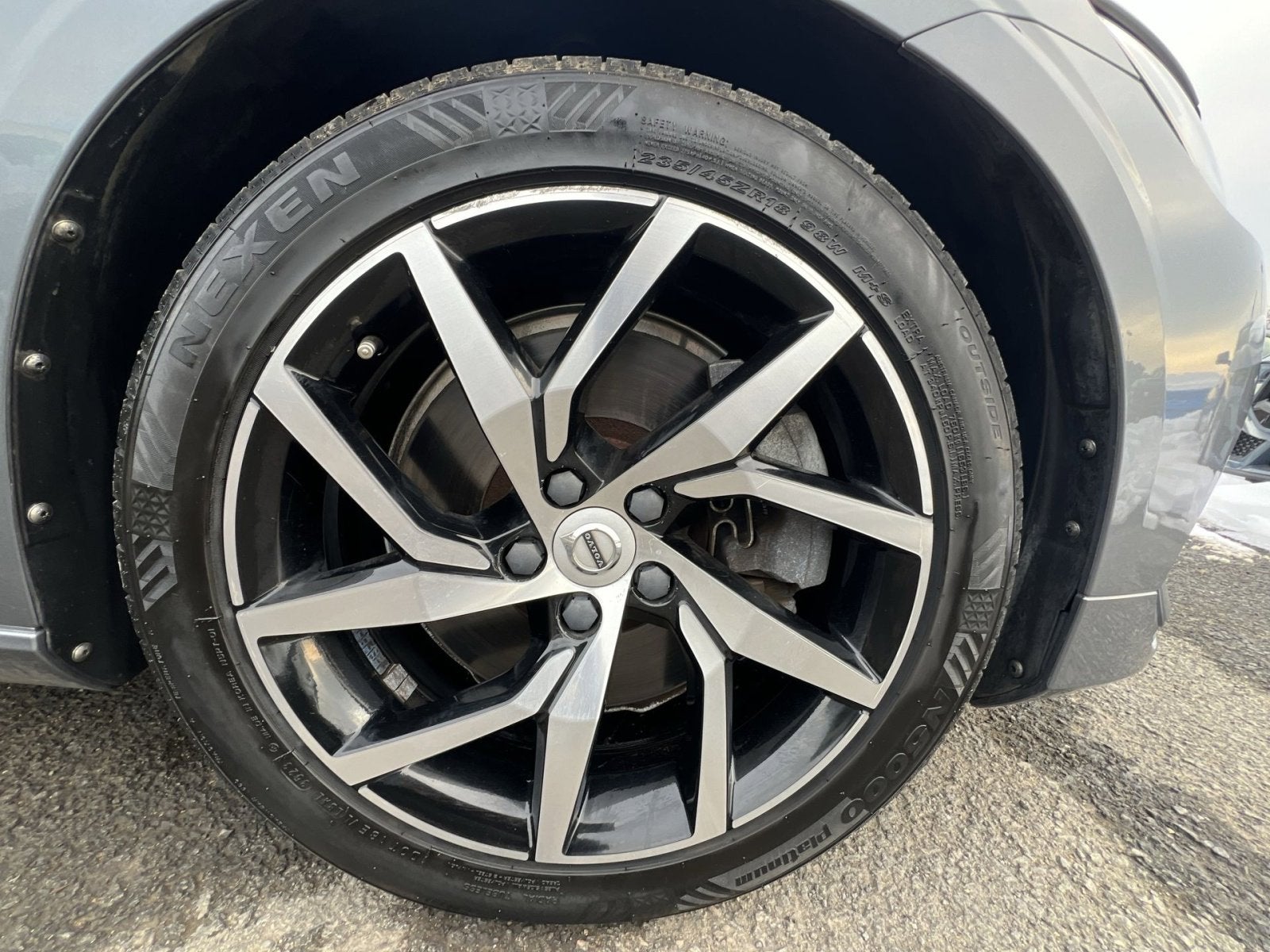 2020 Volvo S60 T6 Momentum