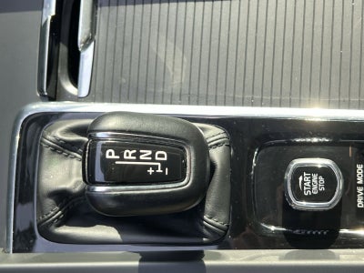 2020 Volvo S60 T6 Momentum