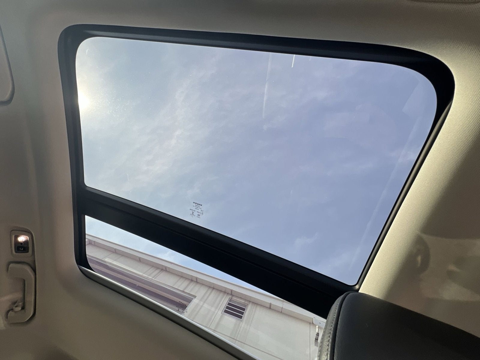 2020 Volvo S60 T6 Momentum