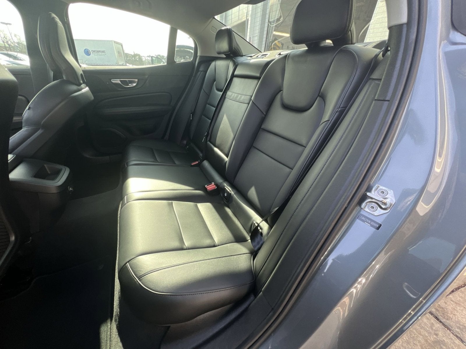 2020 Volvo S60 T6 Momentum