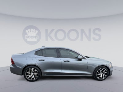 2020 Volvo S60 T6 Momentum