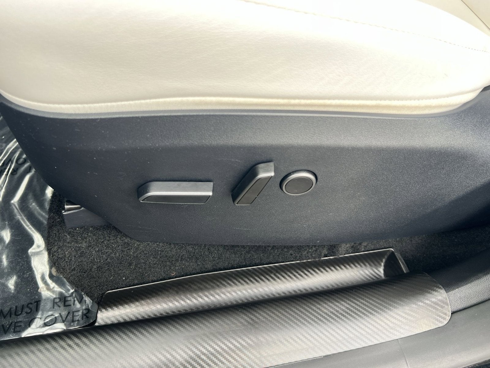 2024 Tesla Model Y Performance