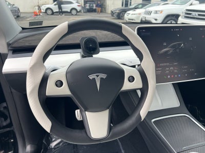 2024 Tesla Model Y Performance