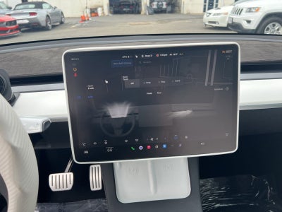 2024 Tesla Model Y Performance