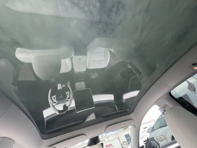 2024 Tesla Model Y Performance