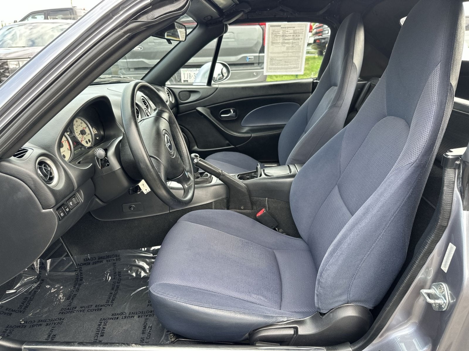 2003 Mazda Mazda Miata Base