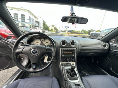 2003 Mazda Mazda Miata Base