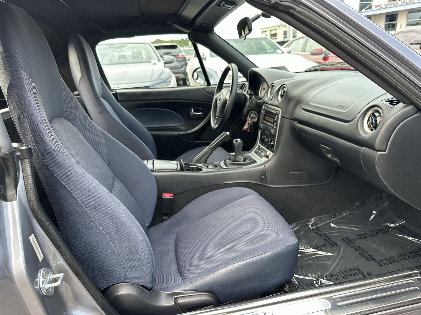 2003 Mazda Mazda Miata Base