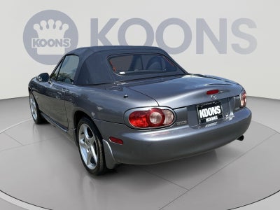 2003 Mazda Mazda Miata Base
