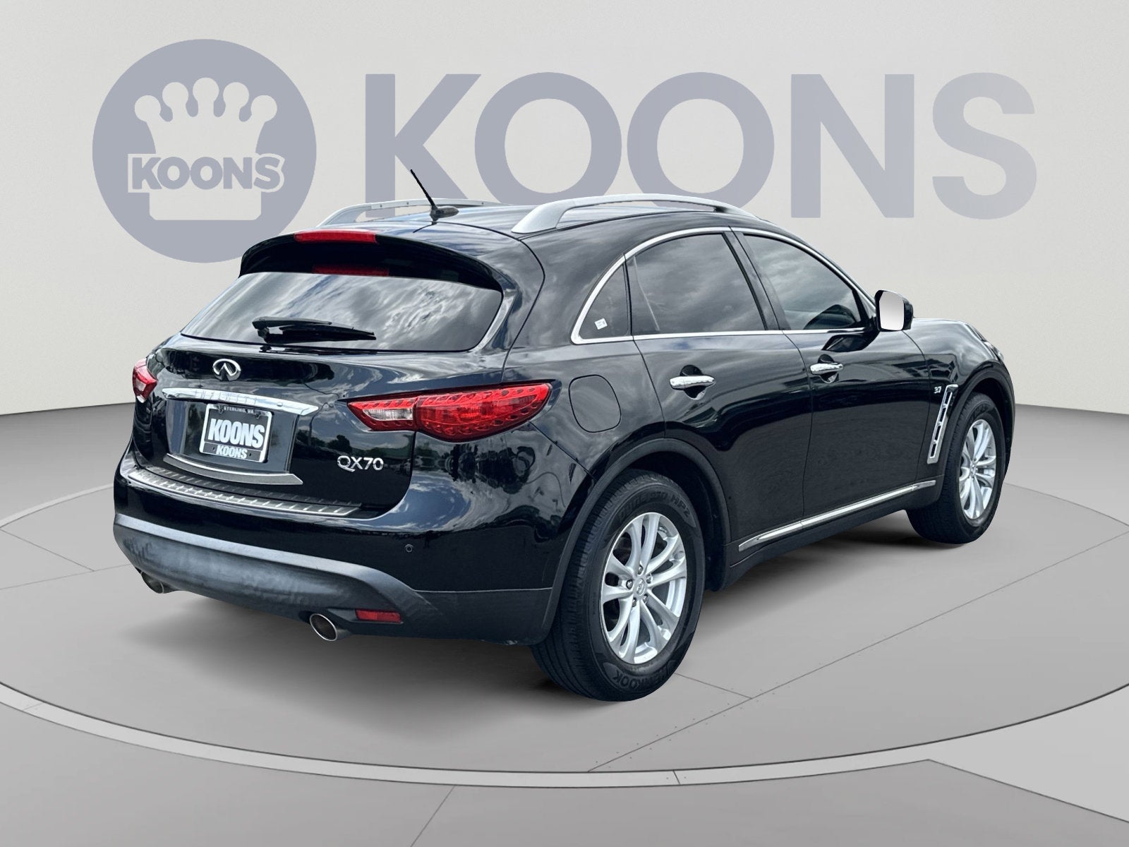 2015 INFINITI QX70 Base