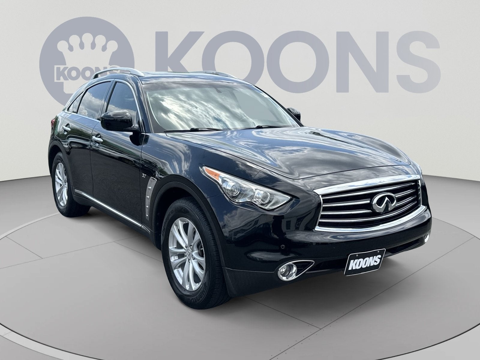 2015 INFINITI QX70 Base