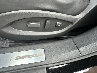 2015 INFINITI QX70 Base