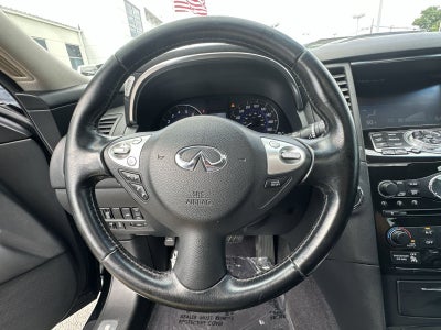 2015 INFINITI QX70 Base