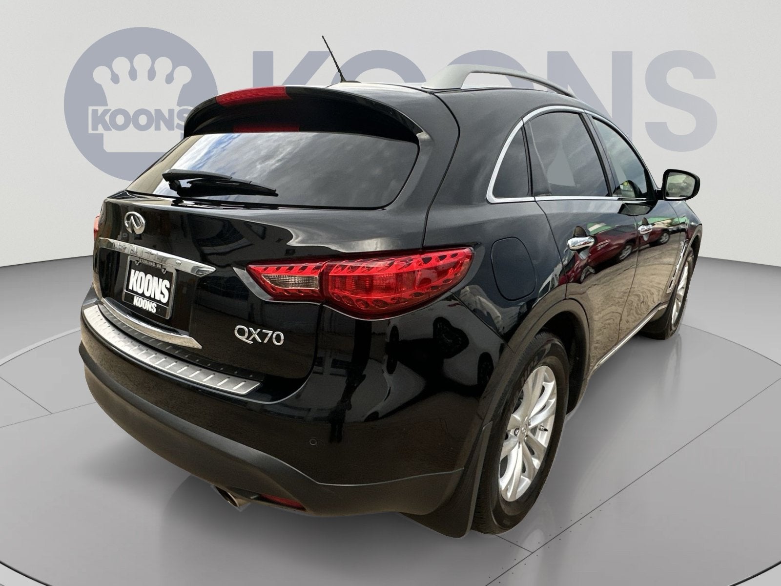 2017 INFINITI QX70 Base