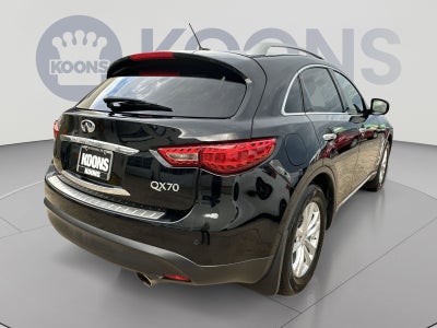 2017 INFINITI QX70 Base