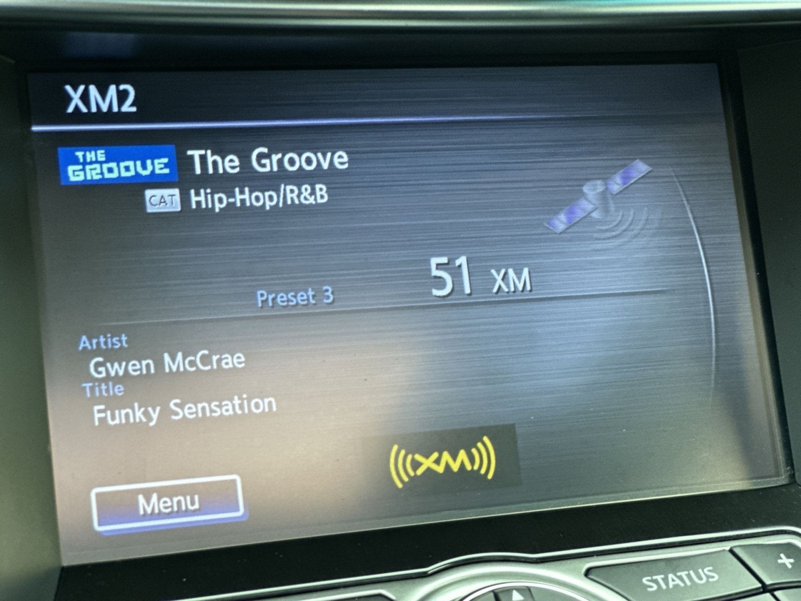 2017 INFINITI QX70 Base
