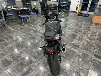 2025 Suzuki GSX-R750 Base