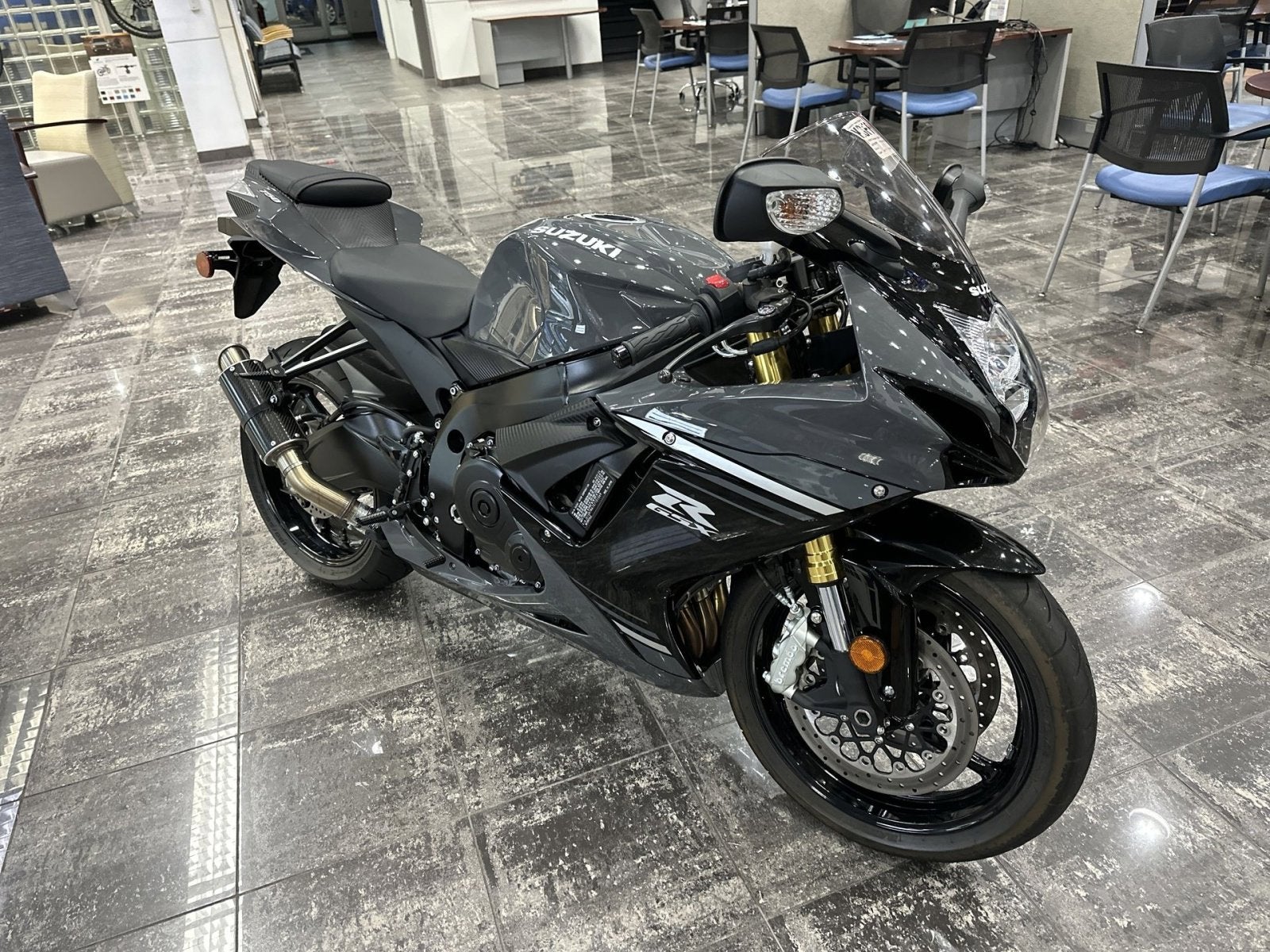 2025 Suzuki GSX-R750 Base