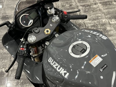 2025 Suzuki GSX-R750 Base