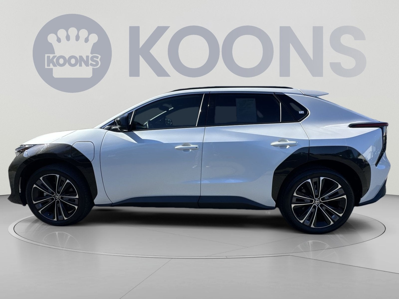 2023 Toyota bZ4X Limited