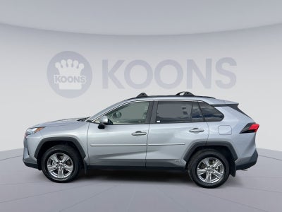 2022 Toyota RAV4 Hybrid XLE