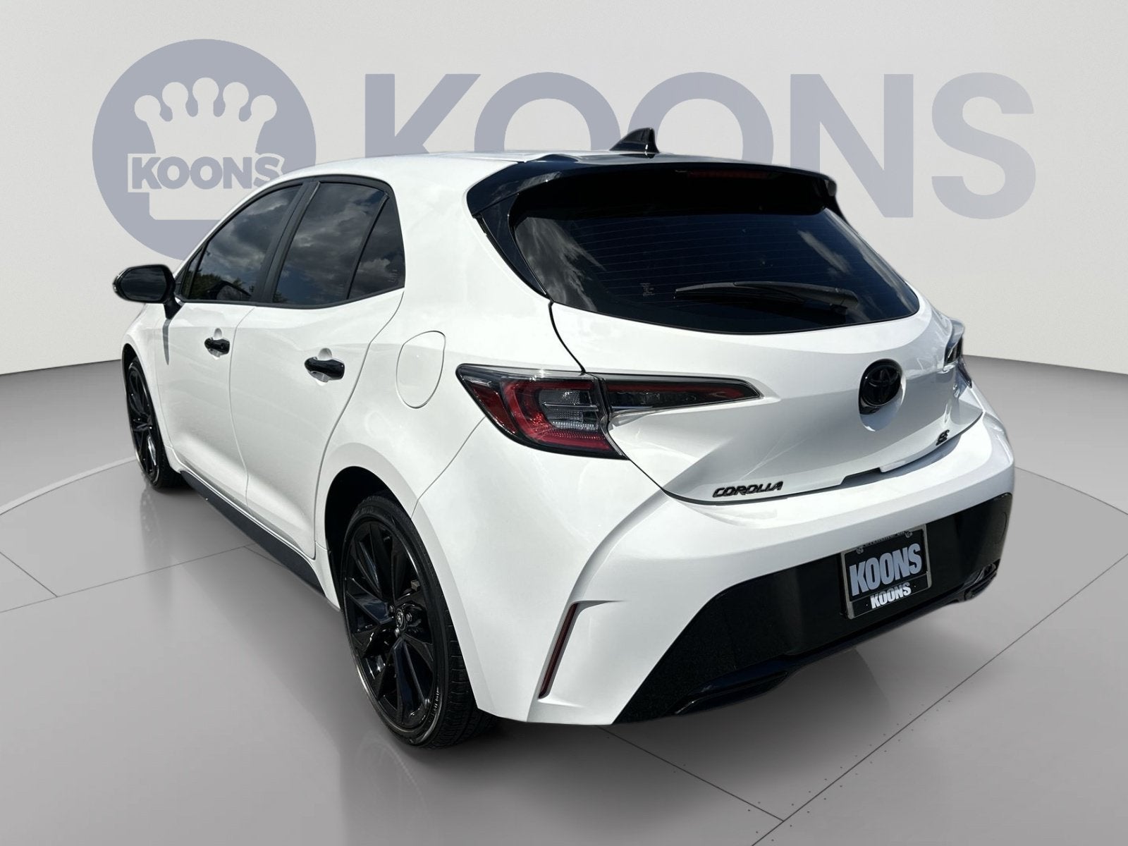 2022 Toyota Corolla Hatchback SE Nightshade Edition