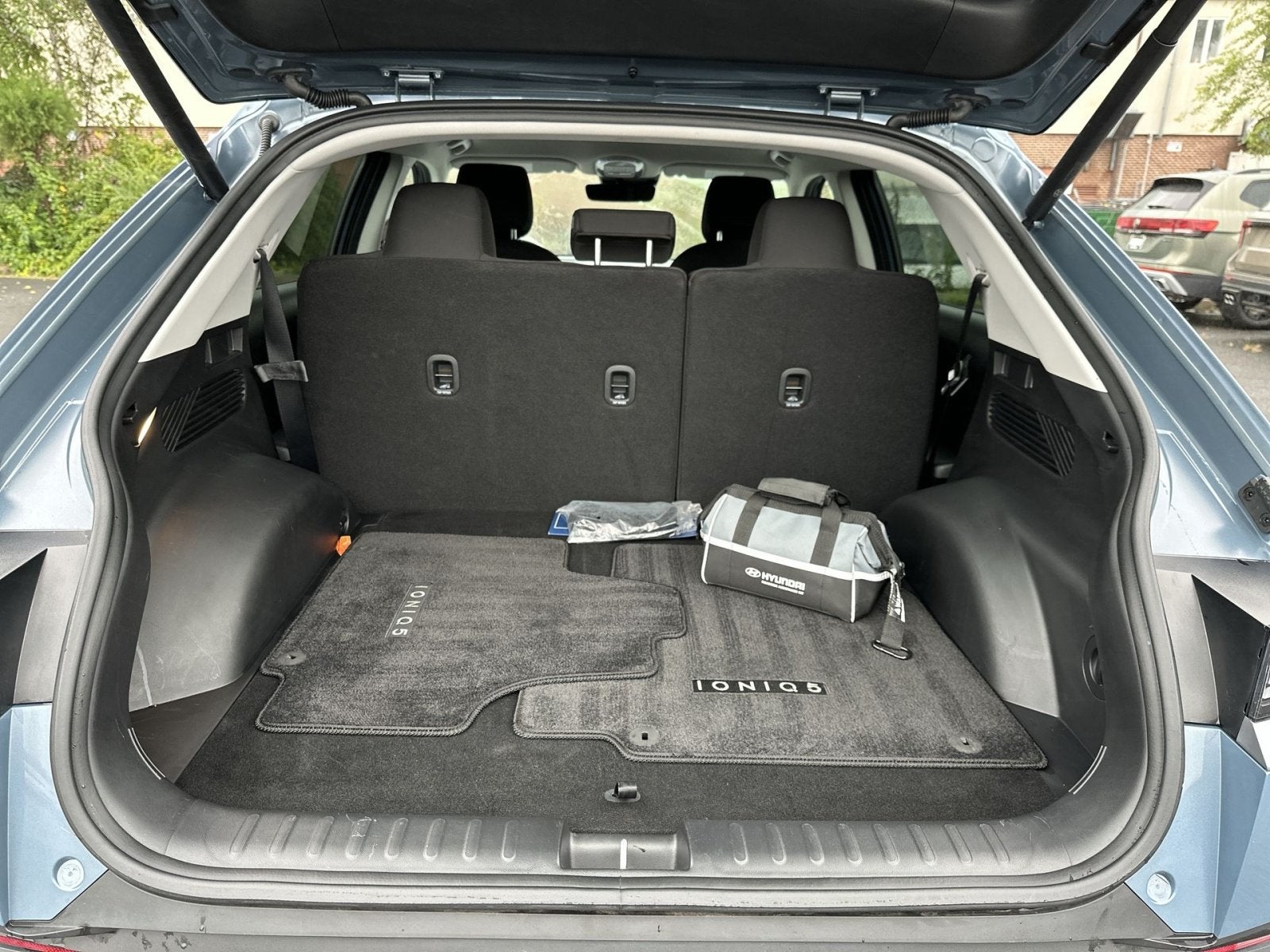 2024 Hyundai IONIQ 5 SEL
