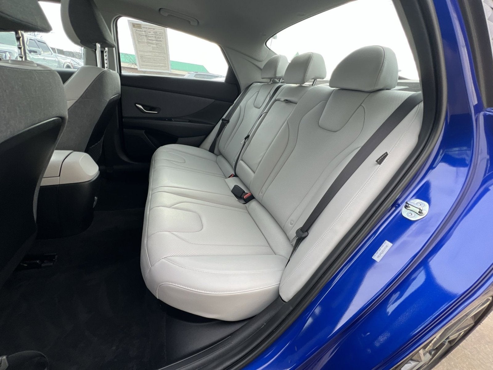 2025 Hyundai Elantra Hybrid Limited