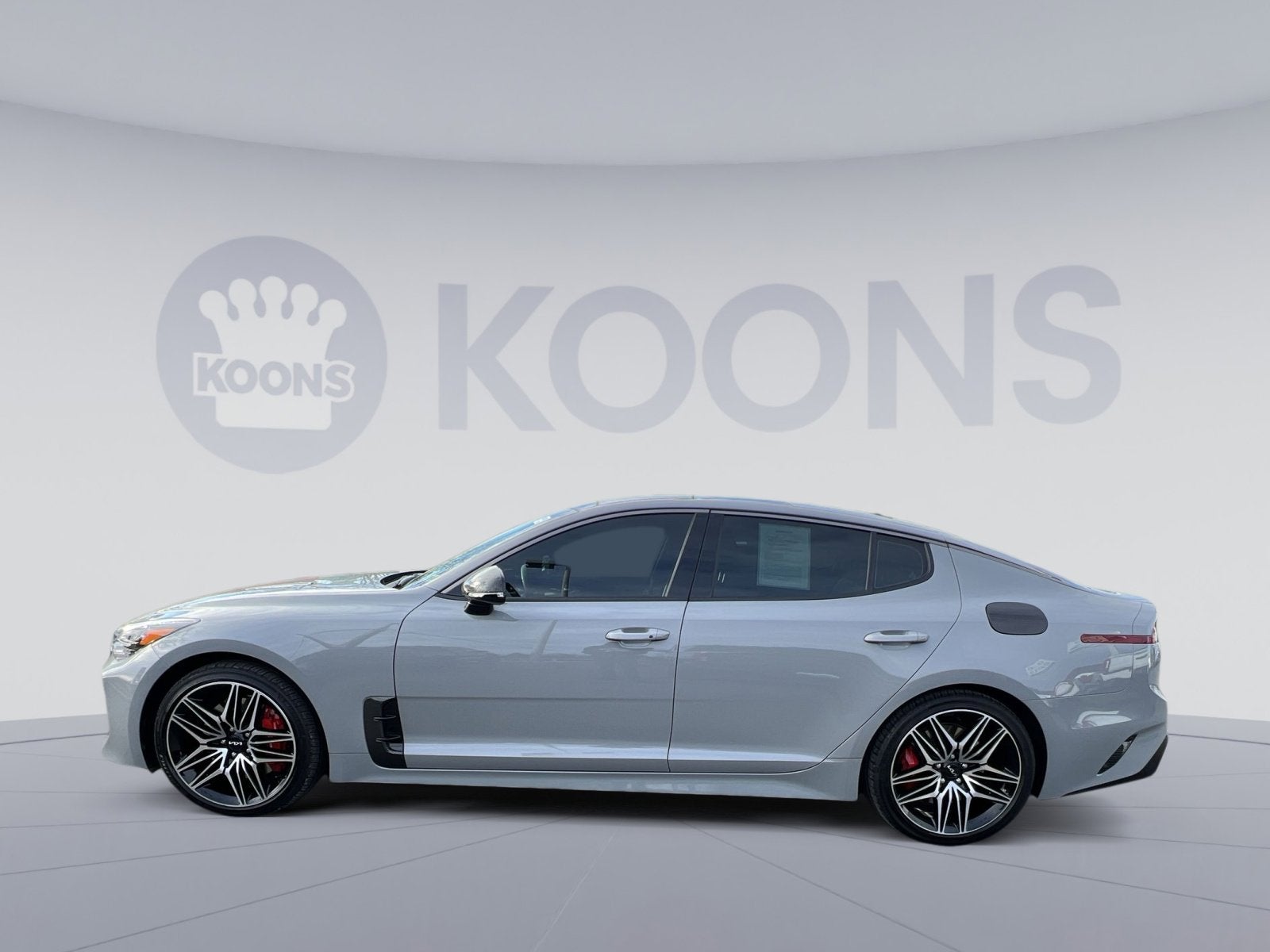 2022 Kia Stinger GT1