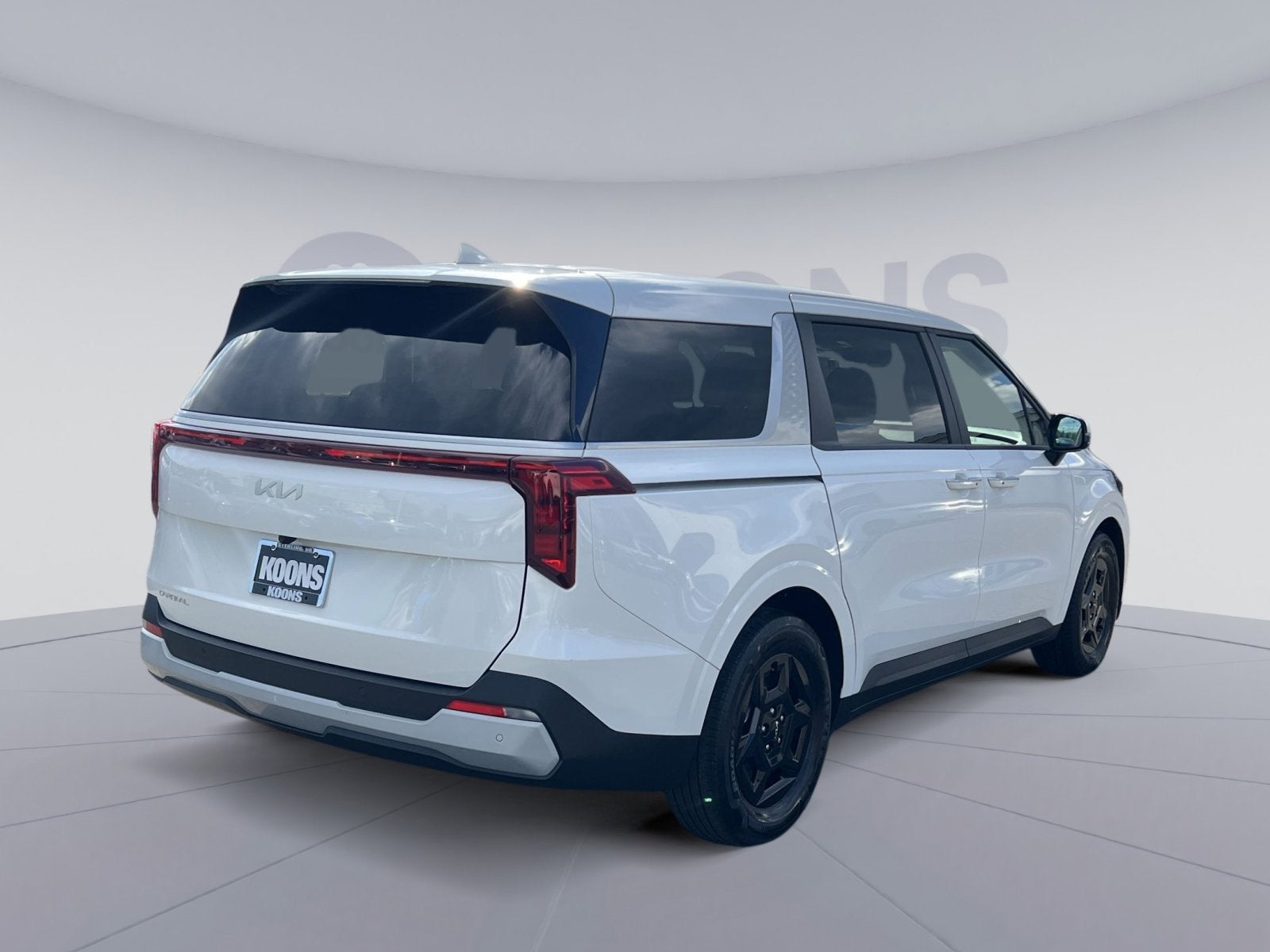 2025 Kia Carnival LXS