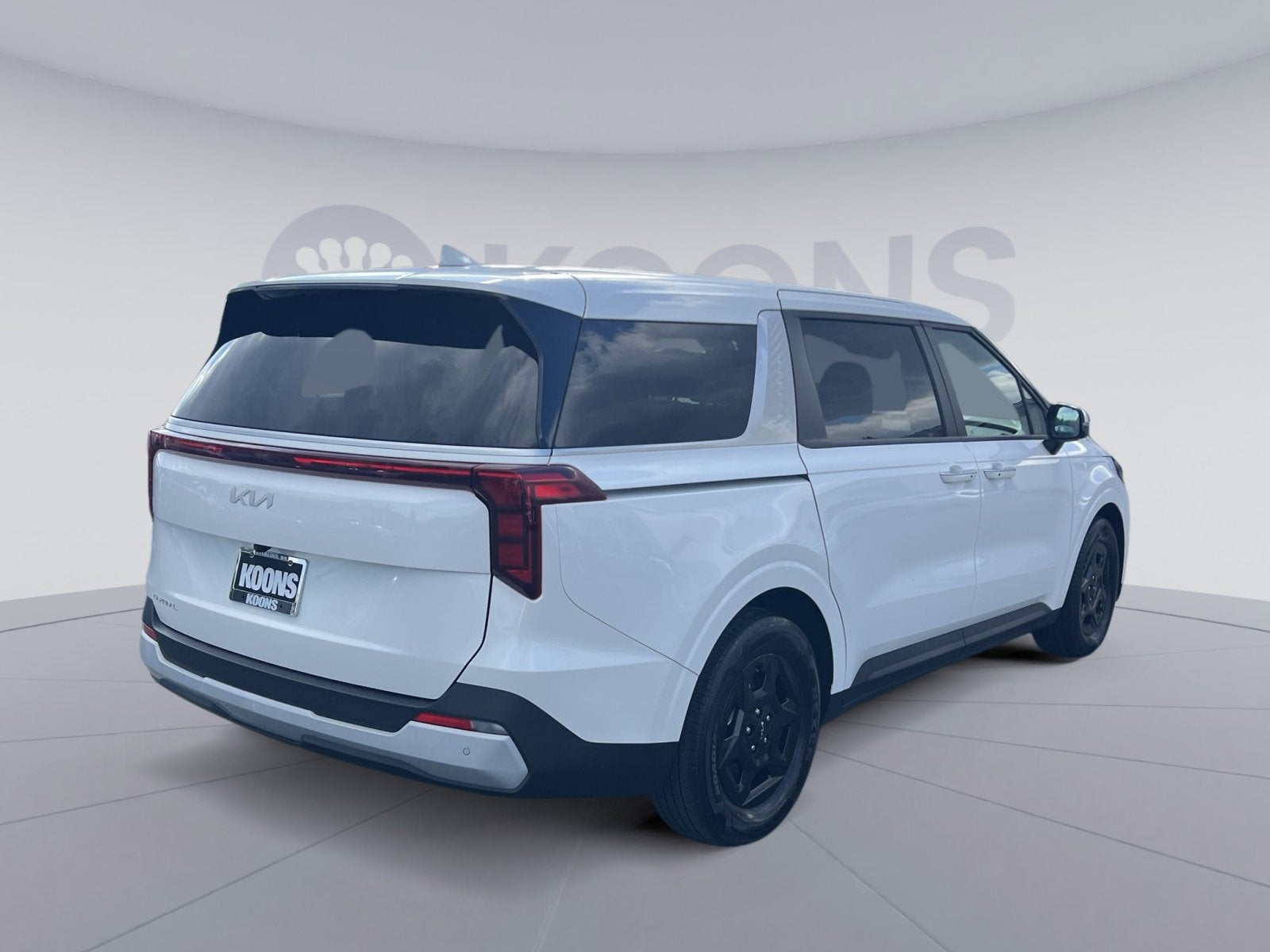 2025 Kia Carnival LXS