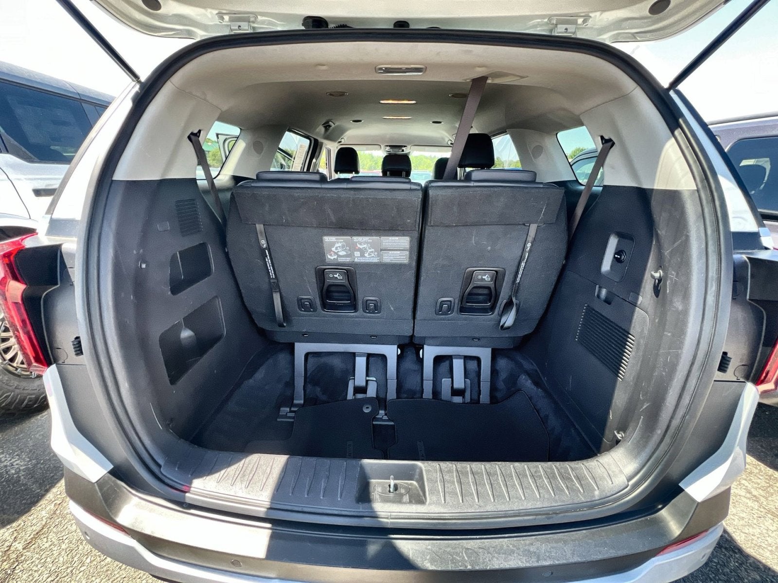 2025 Kia Carnival LXS