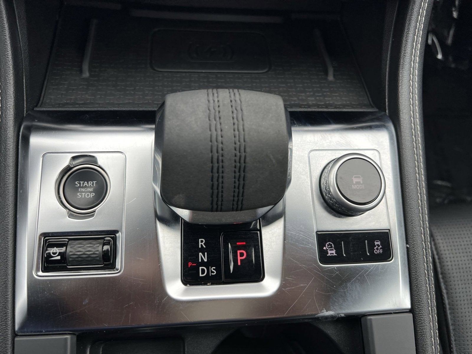 2024 Jaguar F-PACE P250 R-Dynamic S