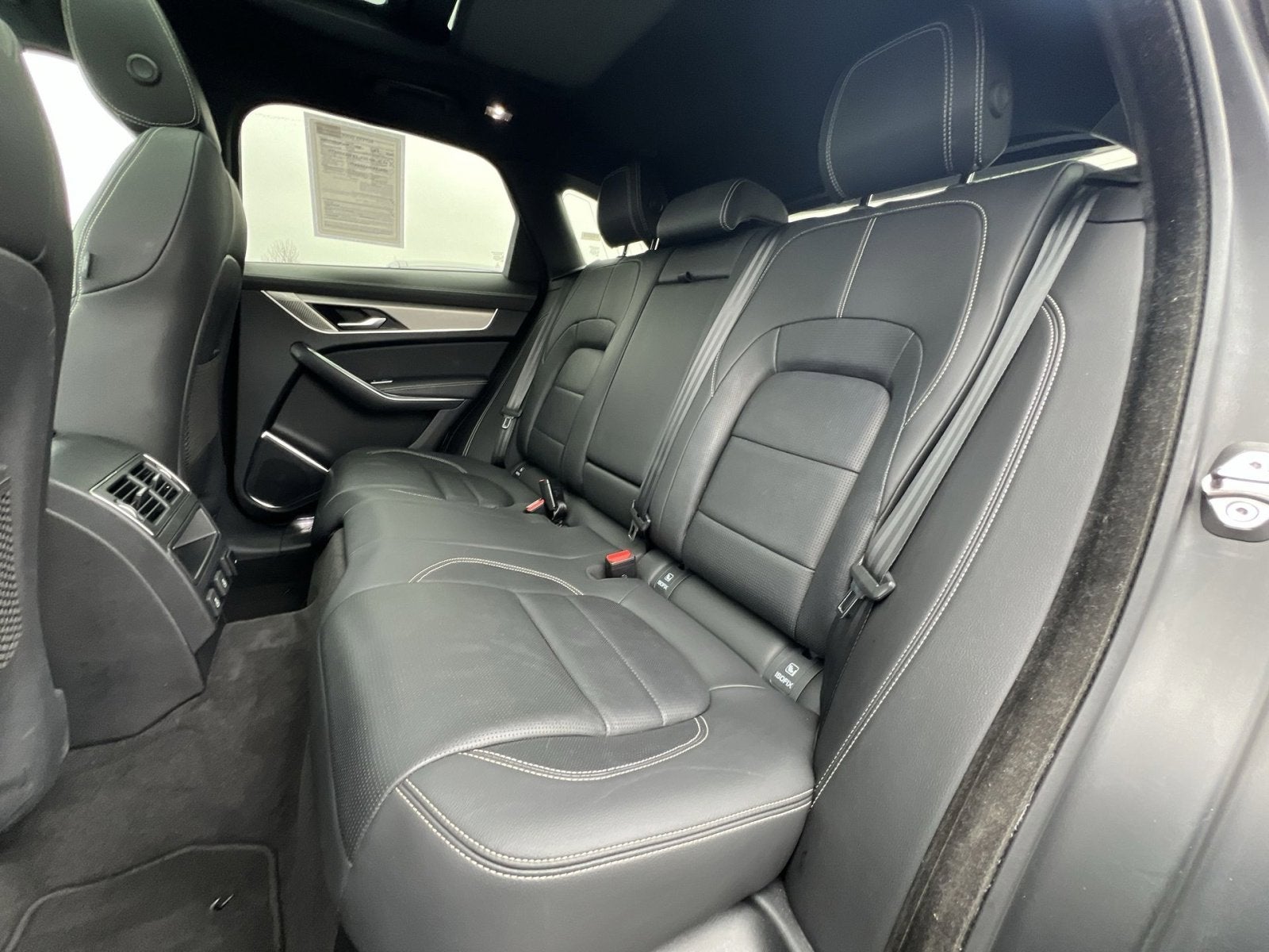 2024 Jaguar F-PACE P250 R-Dynamic S