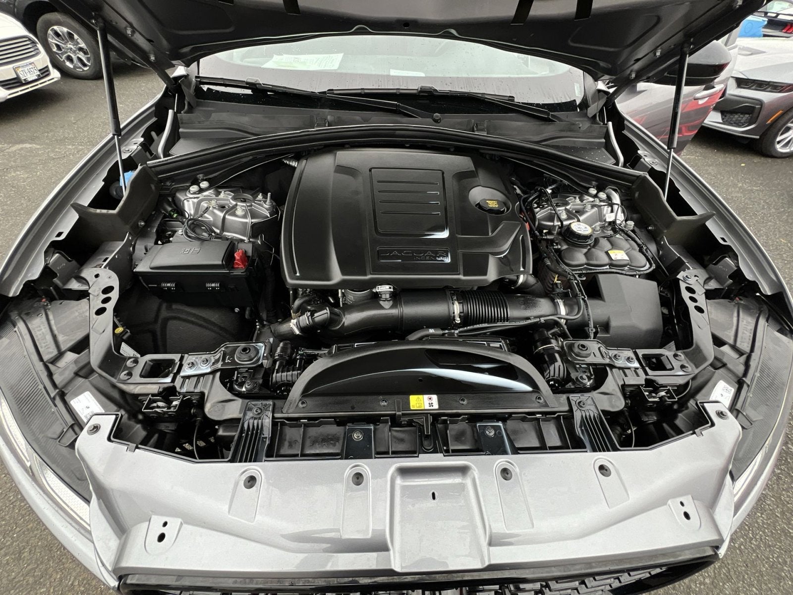 2024 Jaguar F-PACE P250 R-Dynamic S