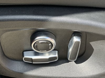 2022 Jaguar E-PACE P250 SE