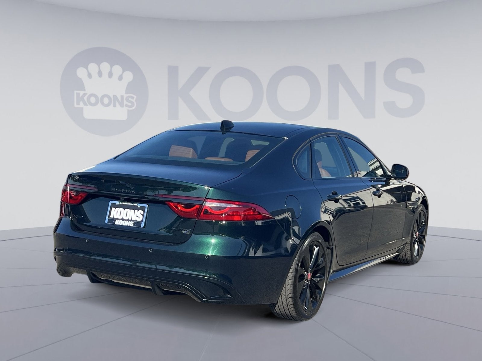 2022 Jaguar XF R-Dynamic SE