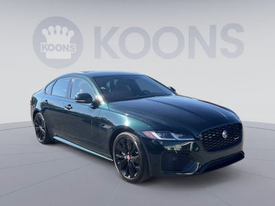 2022 Jaguar XF R-Dynamic SE