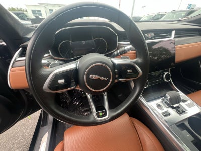 2022 Jaguar XF R-Dynamic SE