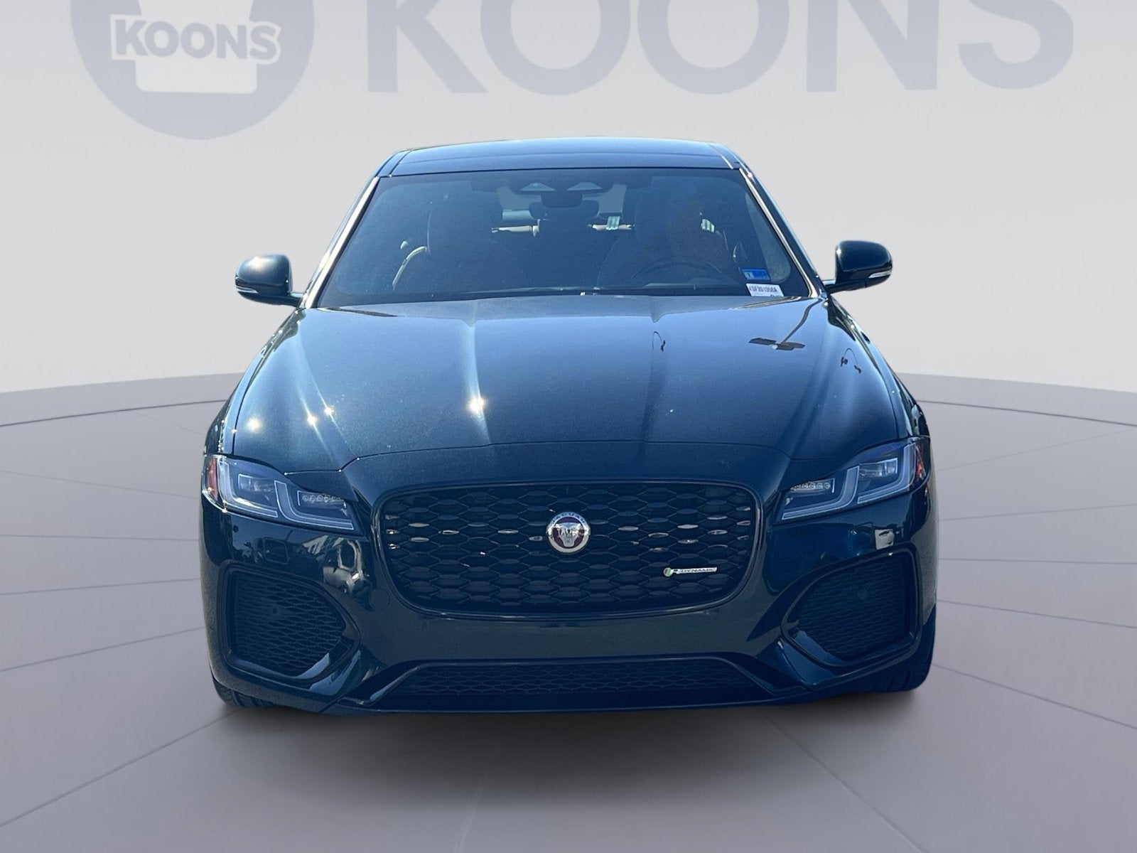2022 Jaguar XF R-Dynamic SE