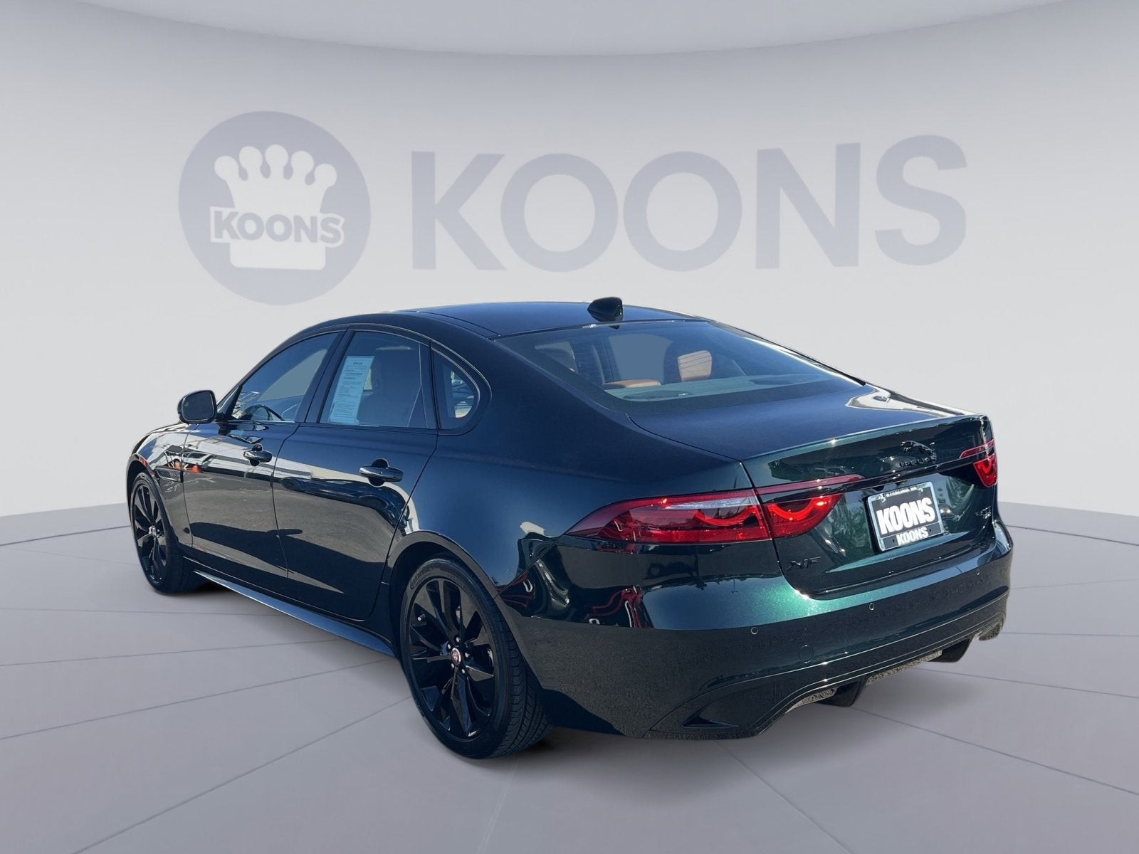 2022 Jaguar XF R-Dynamic SE